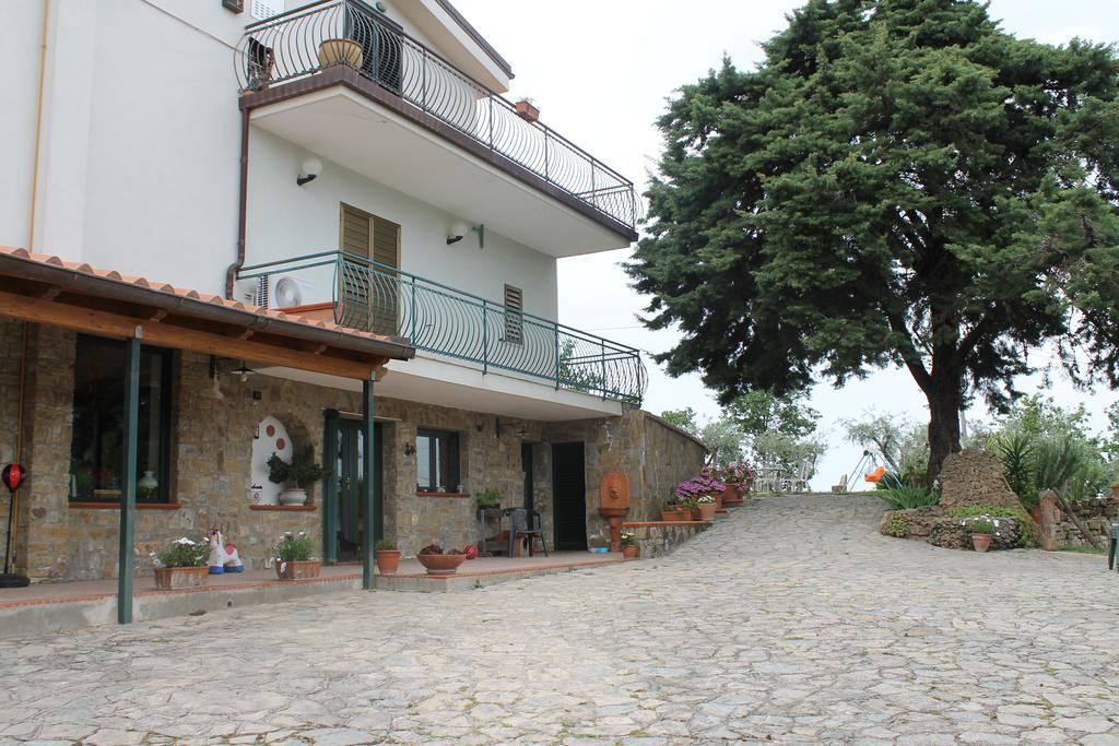 Bed & Breakfast Villa Flora Eredita ภายนอก รูปภาพ